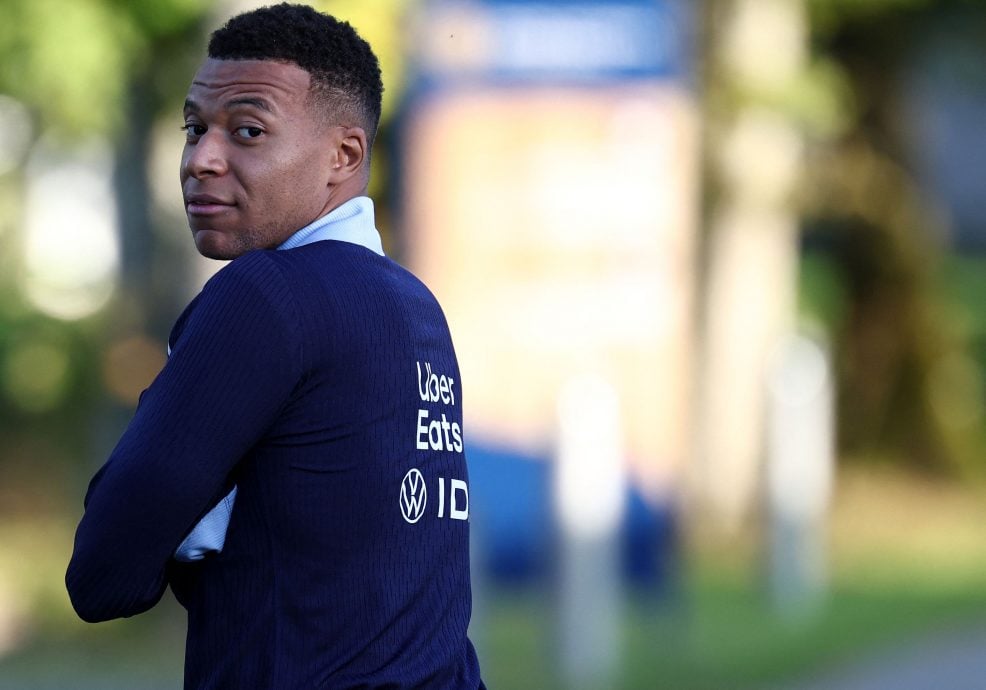 郭艾伦与贺,天举,年前往事再,米博体育平台,米博体育官方网站,米博体育登录入口,米博体育app下载